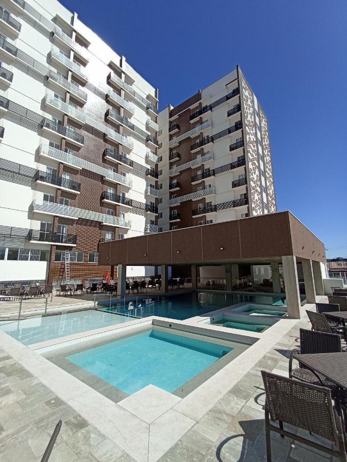 Caldas Novas - 2024 - Diroma Spazzio Acesso Ao Vulcao - Com Piscina Do Hotel 24 Horas Buitenkant foto